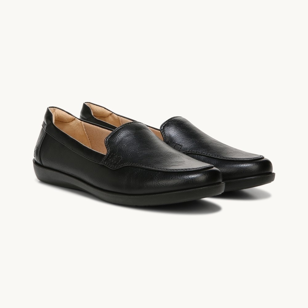 Nina Loafer
